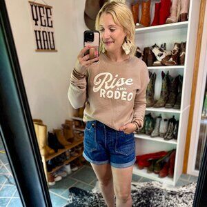 Saylor Rise & Rodeo Graphic Sweatshirt ✙NWT✙